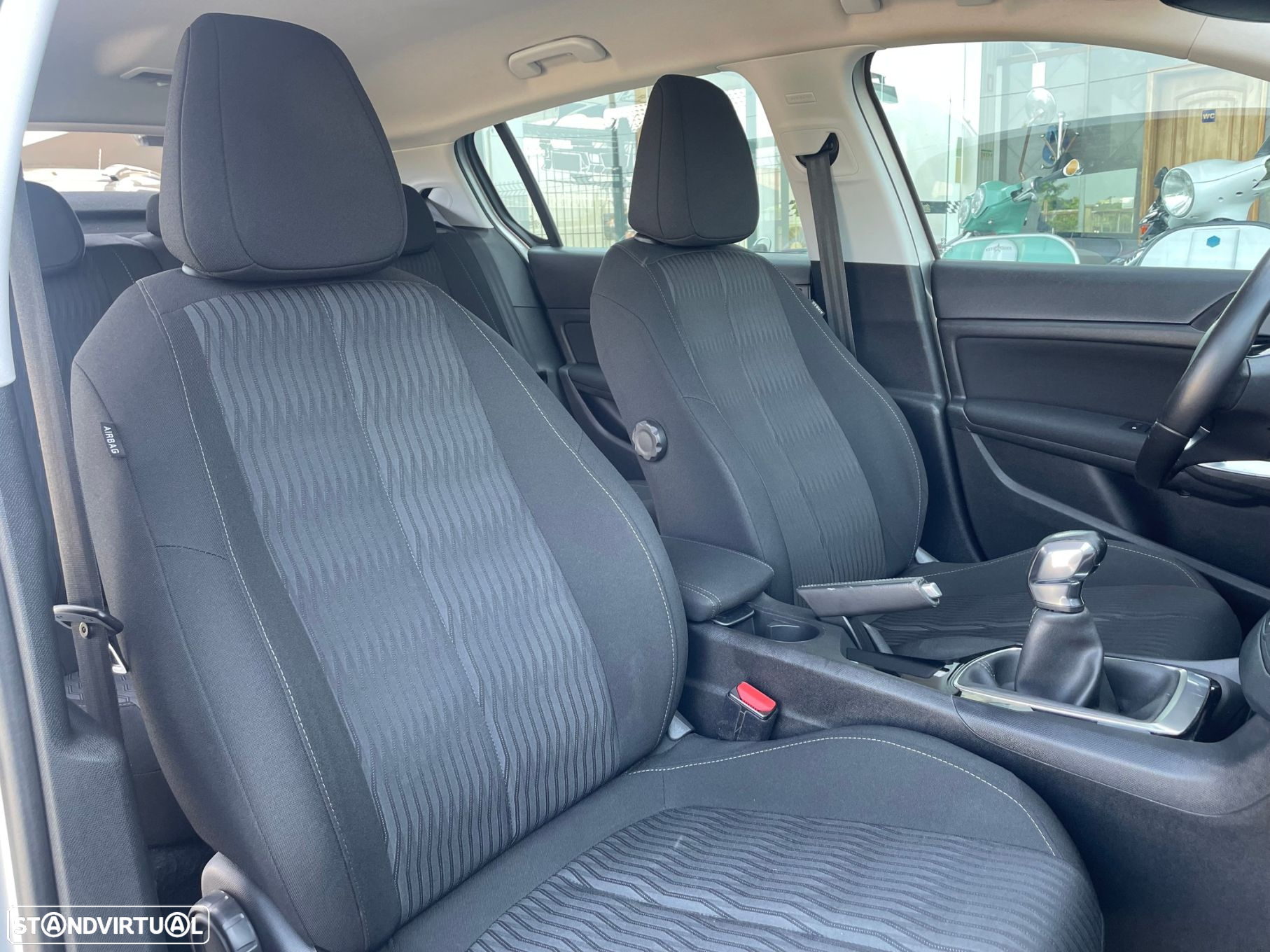 Peugeot 308 1.2 PureTech Active - 10