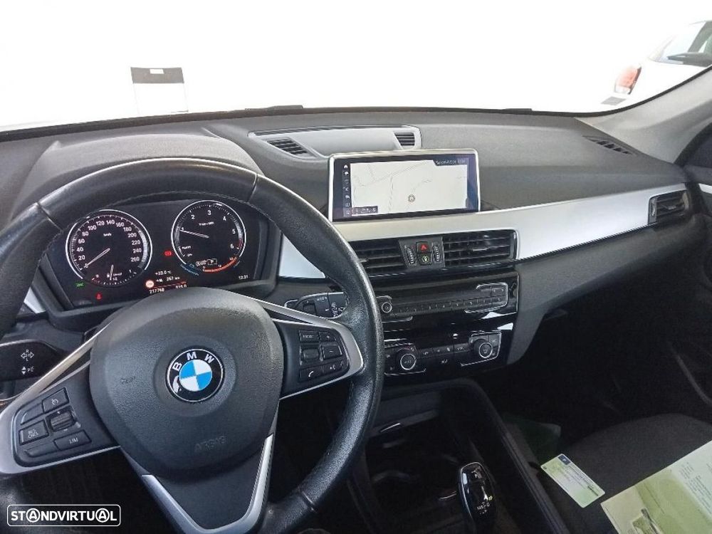 BMW X1 16 d sDrive Auto - 5