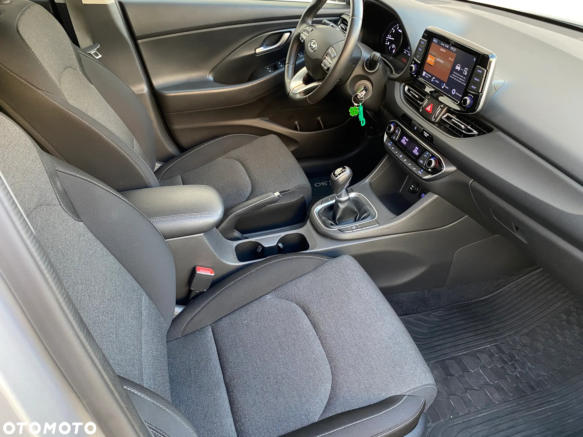 Hyundai i30 1.5 DPI Smart - 12