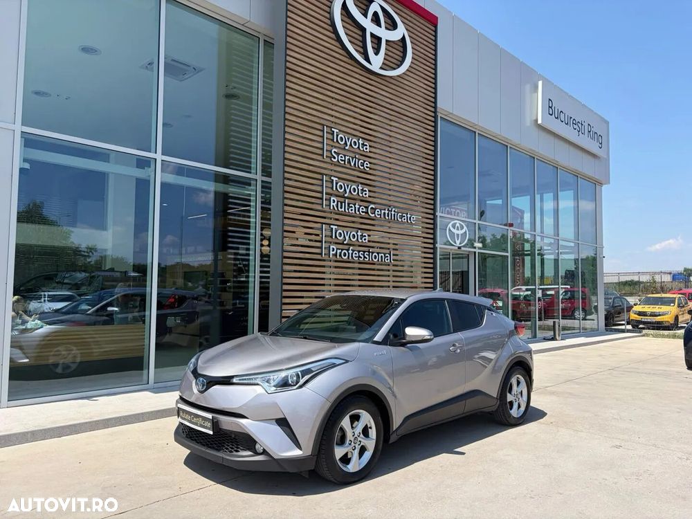 Toyota C-HR 1.8 HSD 122 CP 4x2 CVT Cult - 2