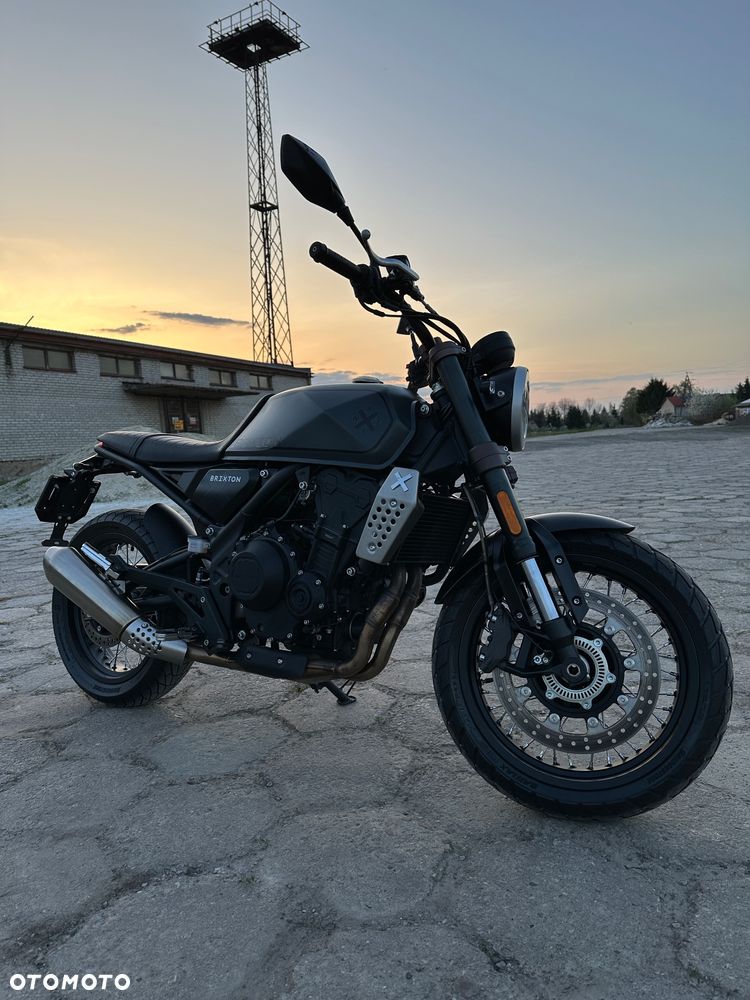 Brixton Crossfire - 1