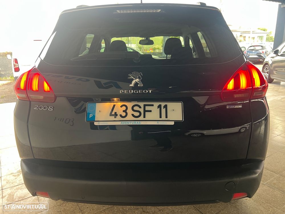Peugeot 2008 1.2 PureTech Style - 10