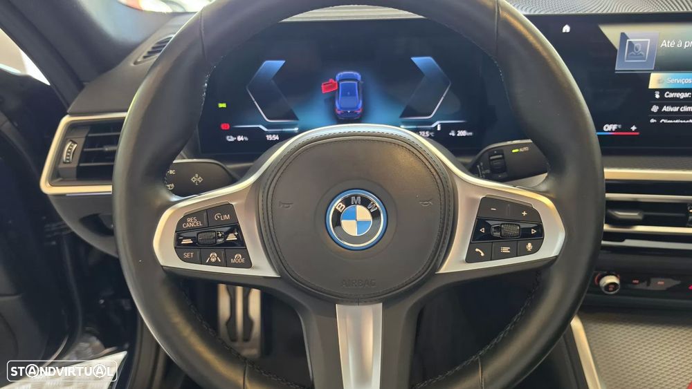 BMW i4 eDrive35 Pack Desportivo M Pro - 44
