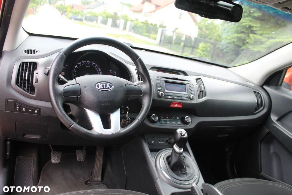 Kia Sportage 2.0 d Tour 2WD - 13