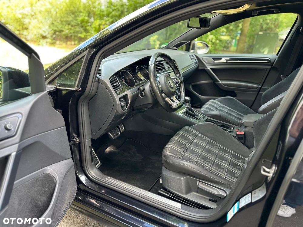 Volkswagen Golf GTD 2.0 TDI SCR DSG - 13