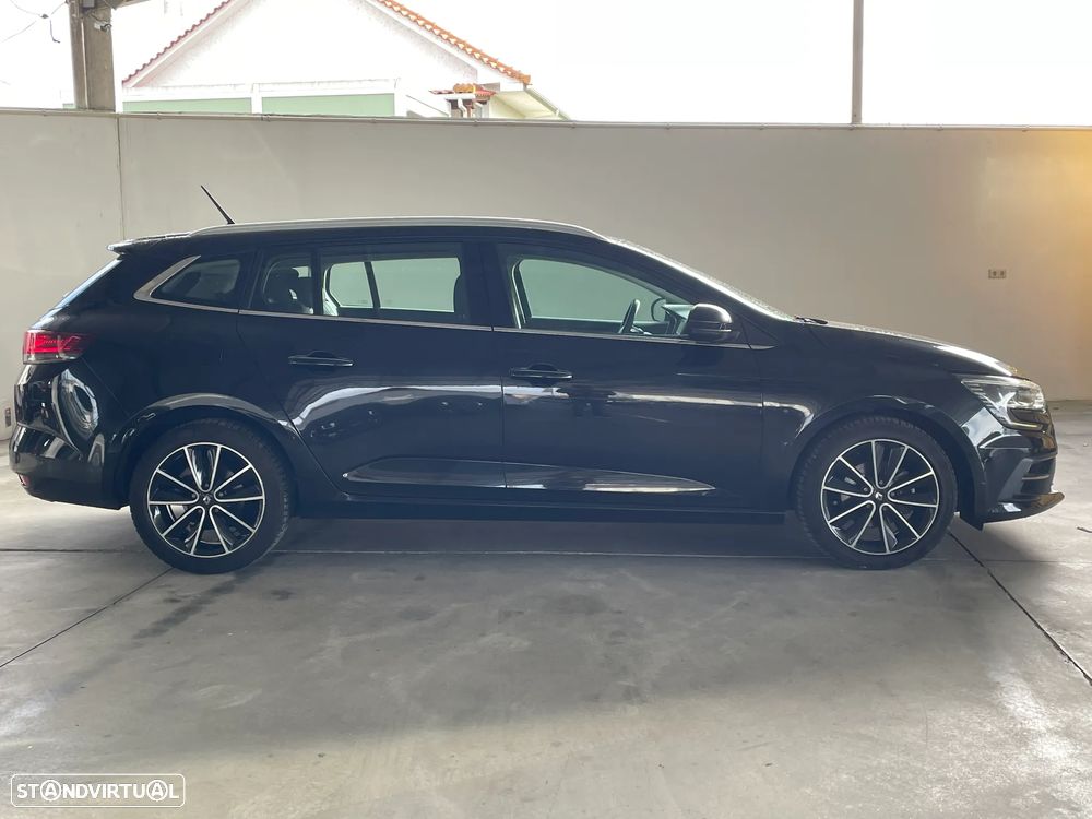 Renault Mégane Sport Tourer 1.5 Blue dCi Intens EDC - 2