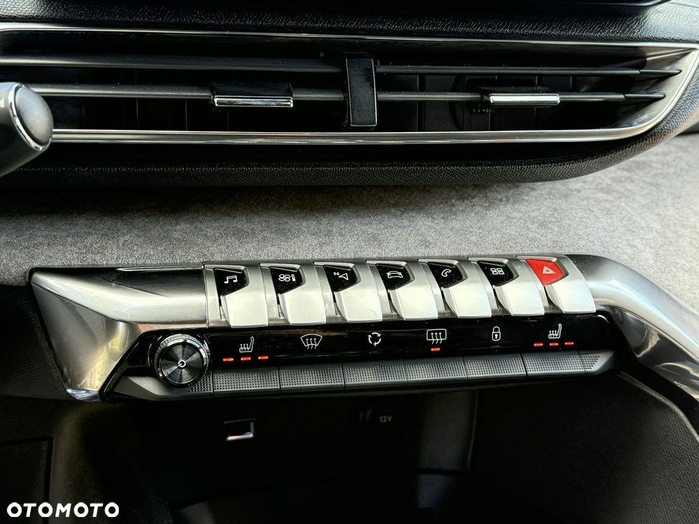 Peugeot 3008 1.5 BlueHDi GT Pack S&S EAT8 - 7