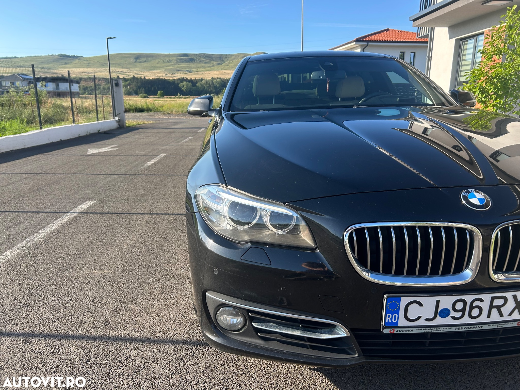 BMW Seria 5 525d xDrive AT - 27