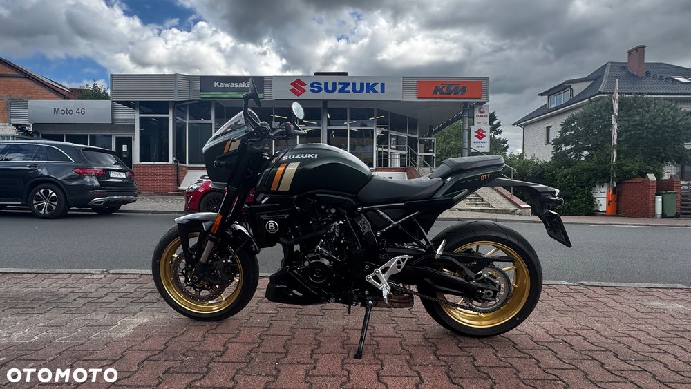 Suzuki GSX - 4