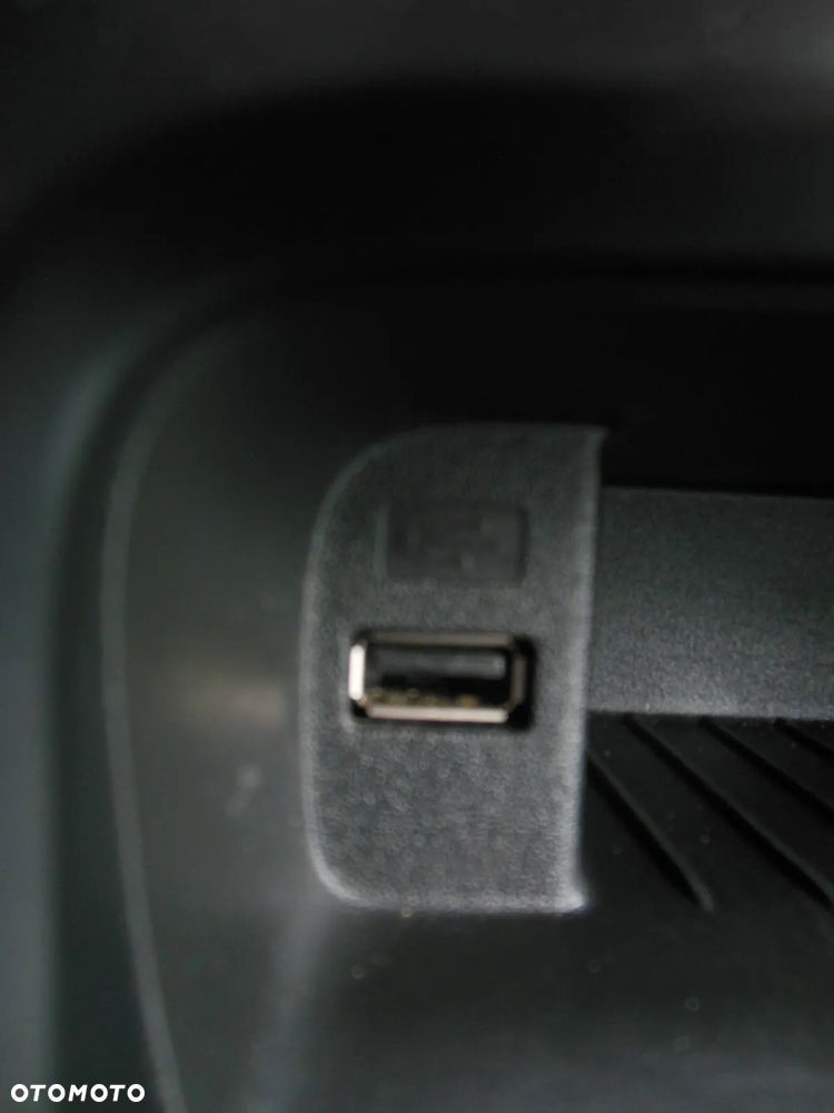 Ford Focus 1.0 EcoBoost Start-Stopp-System TITANIUM - 22