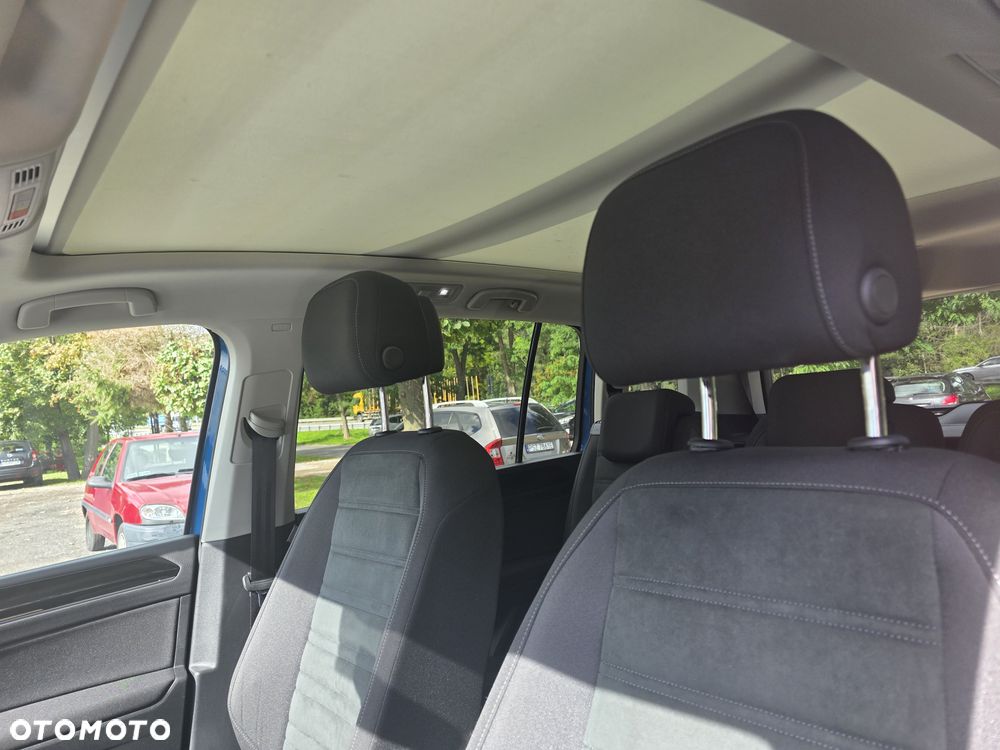 Volkswagen Touran 1.5 TSI EVO Highline - 8