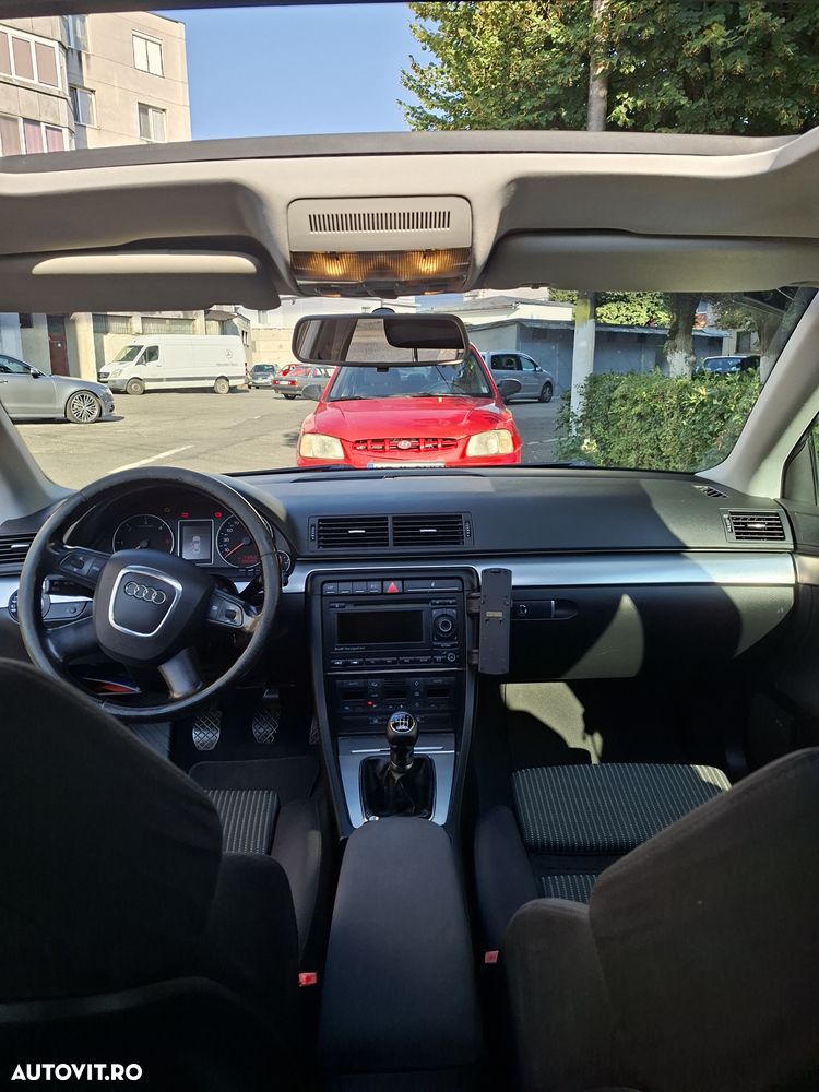 Audi A4 Limuzina 2.0 TDI DPF - 7