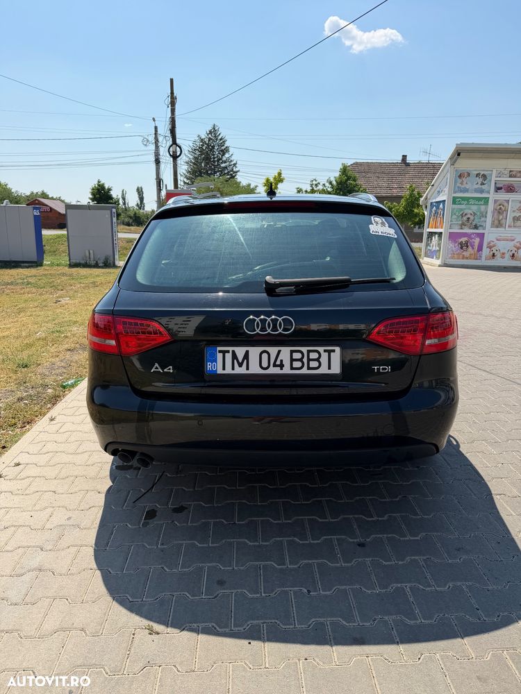 Audi A4 Avant - 4
