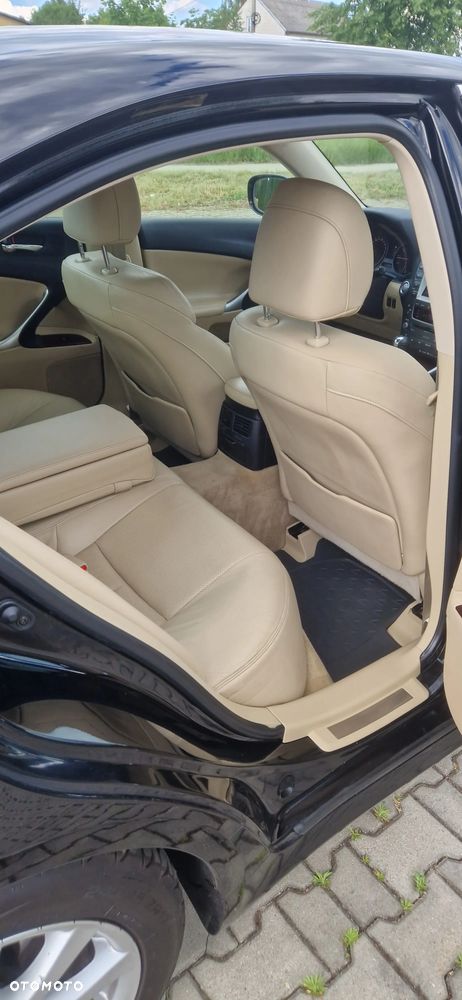 Lexus IS 250 Luxury Line - 20