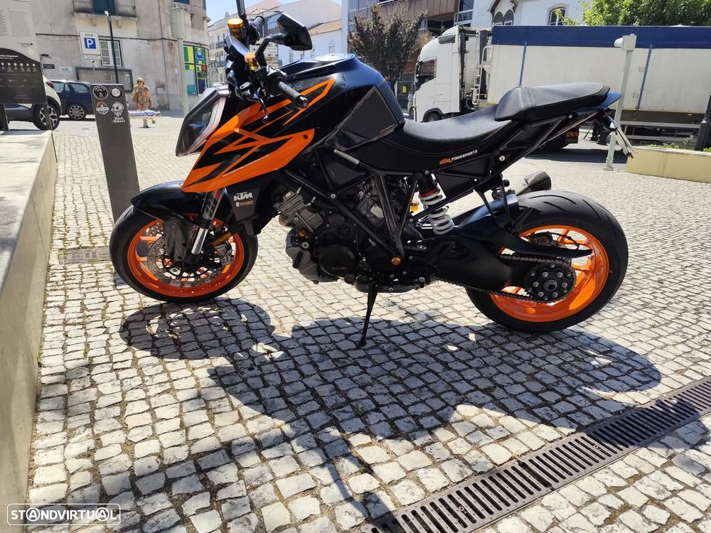 KTM Superduke - 4