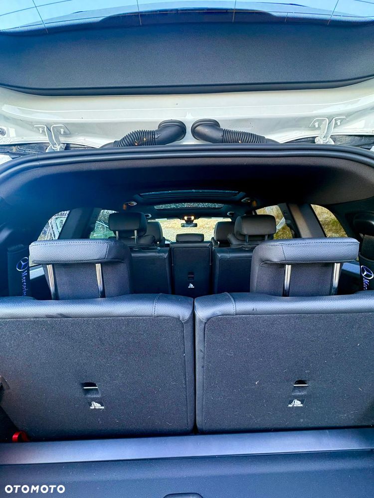 Mercedes-Benz GLB 250 4Matic 8G-DCT Progressive - 16