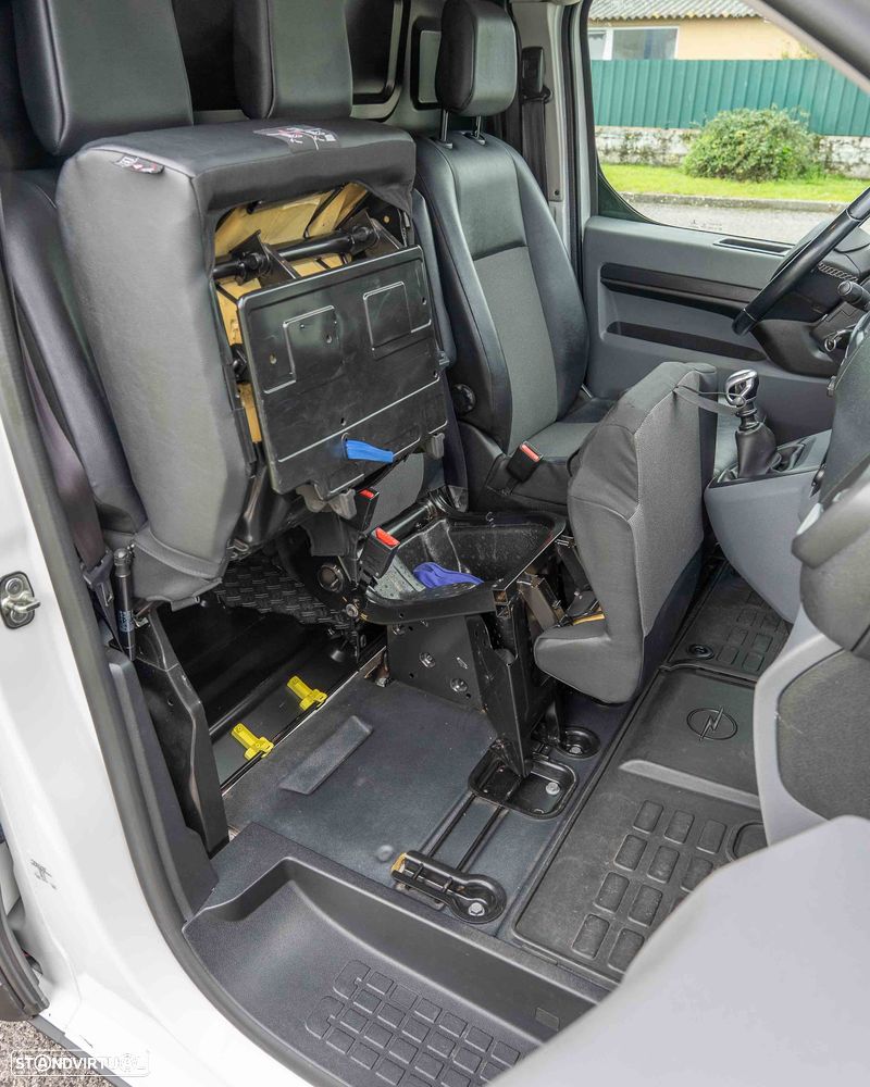 Opel Vivaro 2.0 CDTi L2H1 Essentia Inc - 27