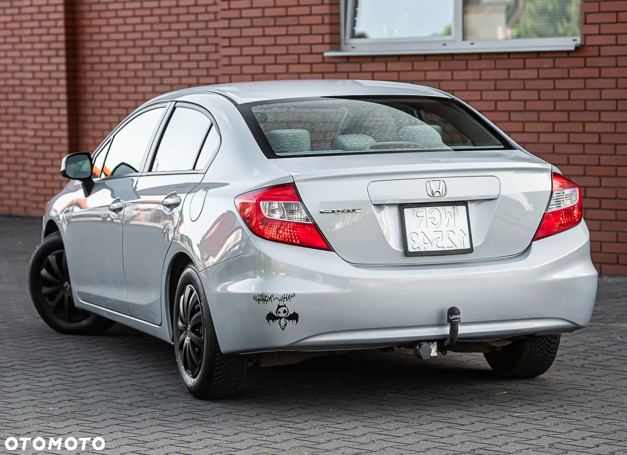 Honda Civic 1.8 Executive - 8