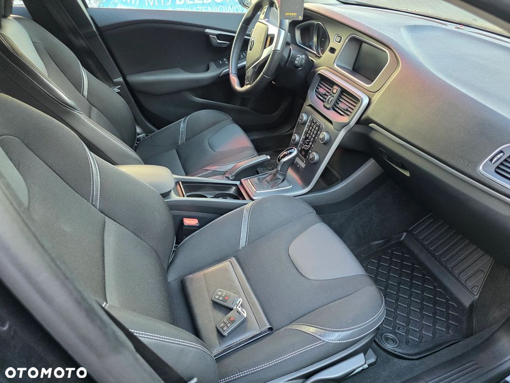 Volvo V40 D3 Drive-E Kinetic - 9