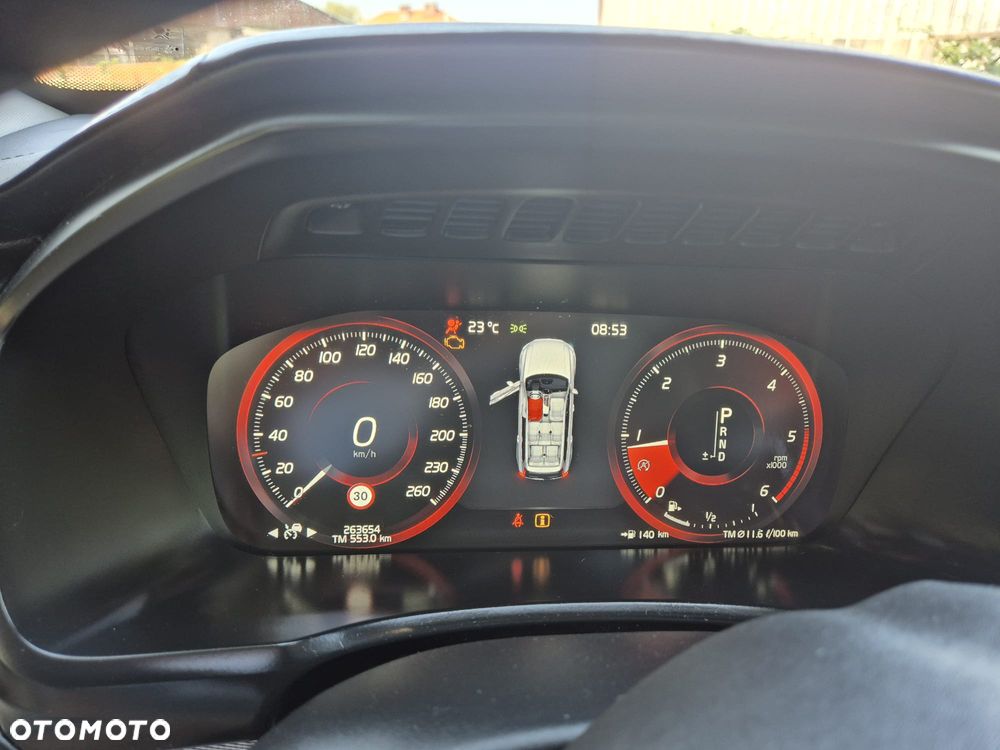 Volvo XC 90 D5 AWD Momentum 7os - 4