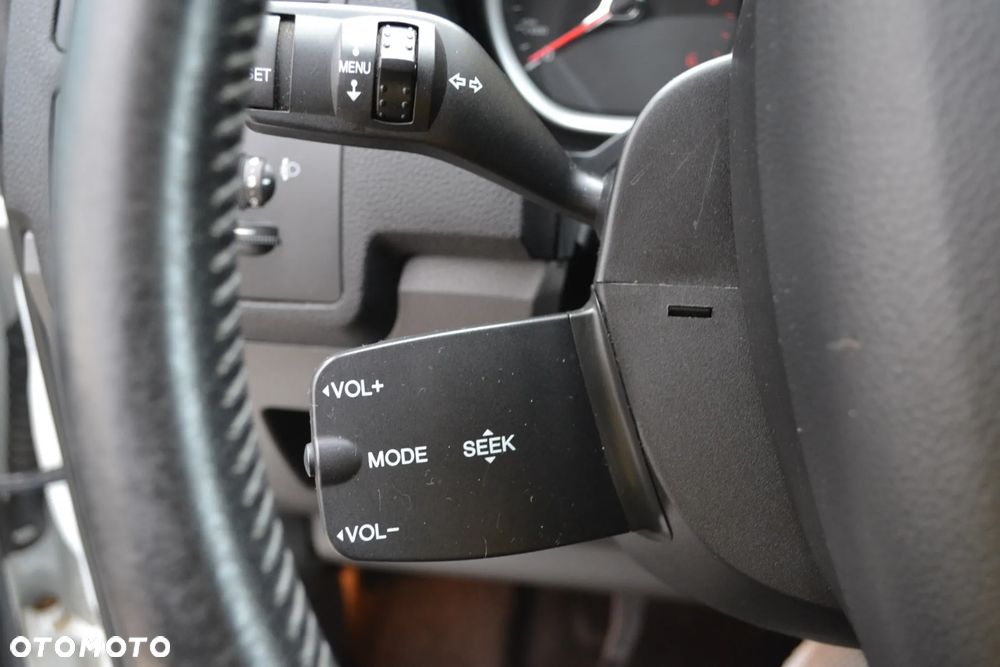 Ford Kuga - 38