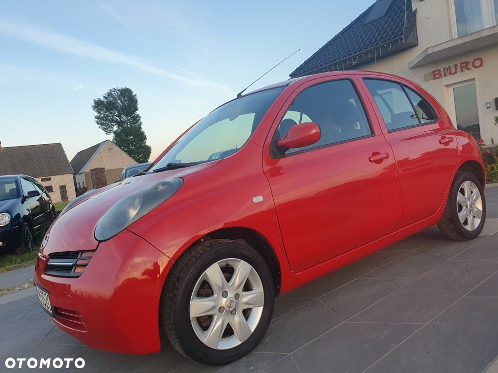 Nissan Micra - 1