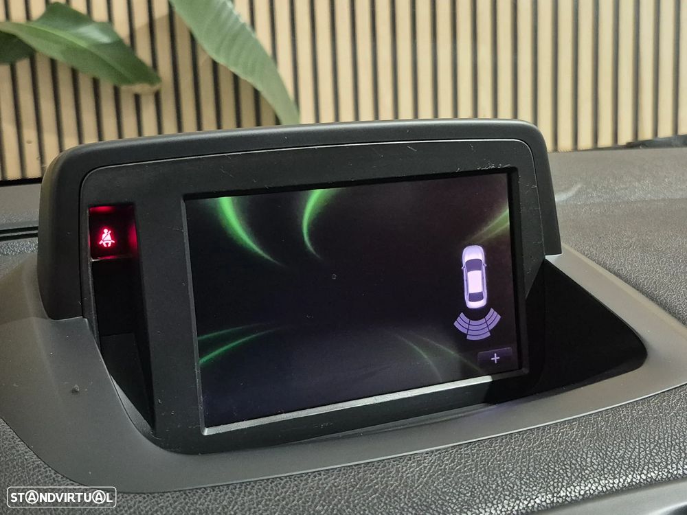 Renault Fluence 1.5 dCi Exclusive - 23