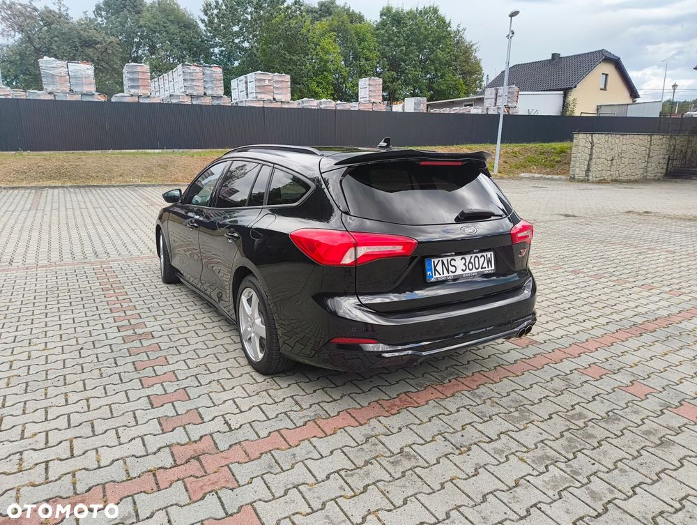 Ford Focus 2.0 EcoBlue ST - 4
