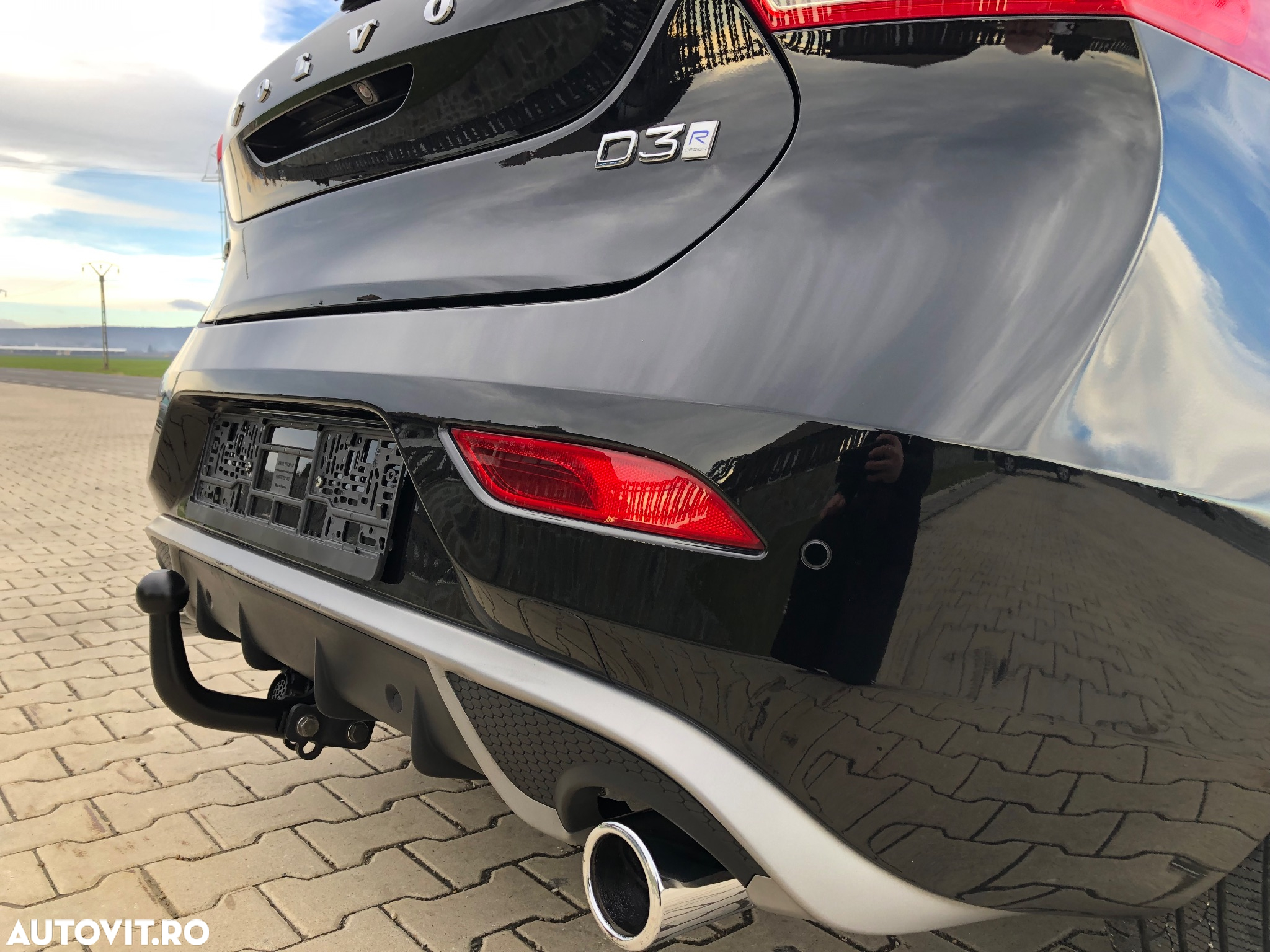 Volvo V40 D3 Geartronic RDesign - 20