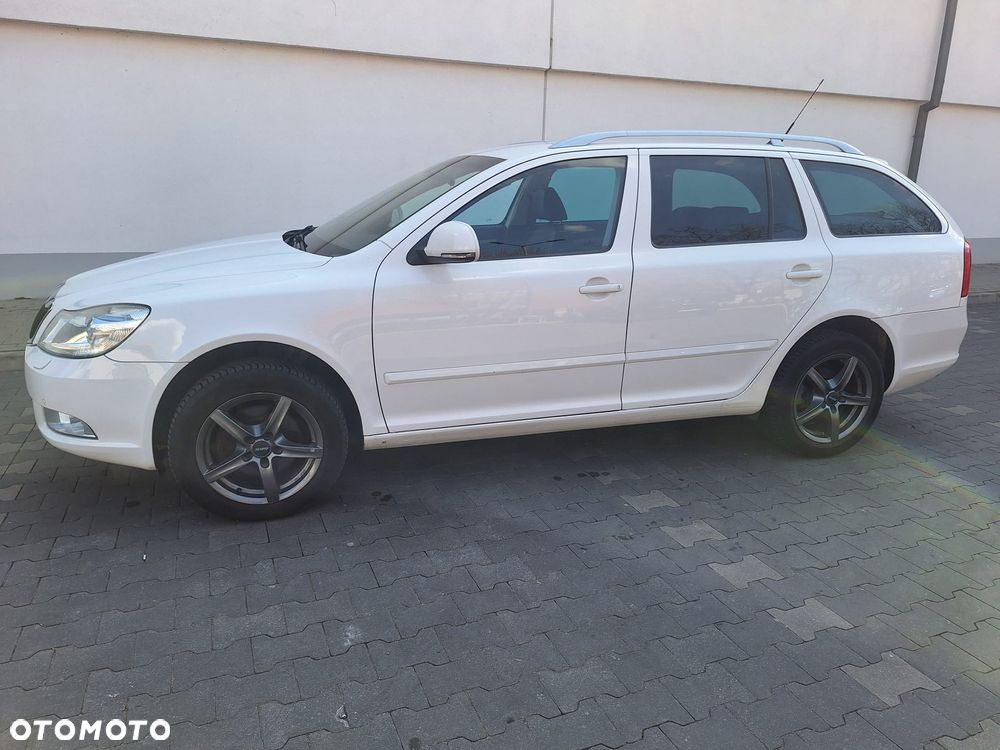 Skoda Octavia 1.8 TSI IMPULS EDITION 4x4 - 12