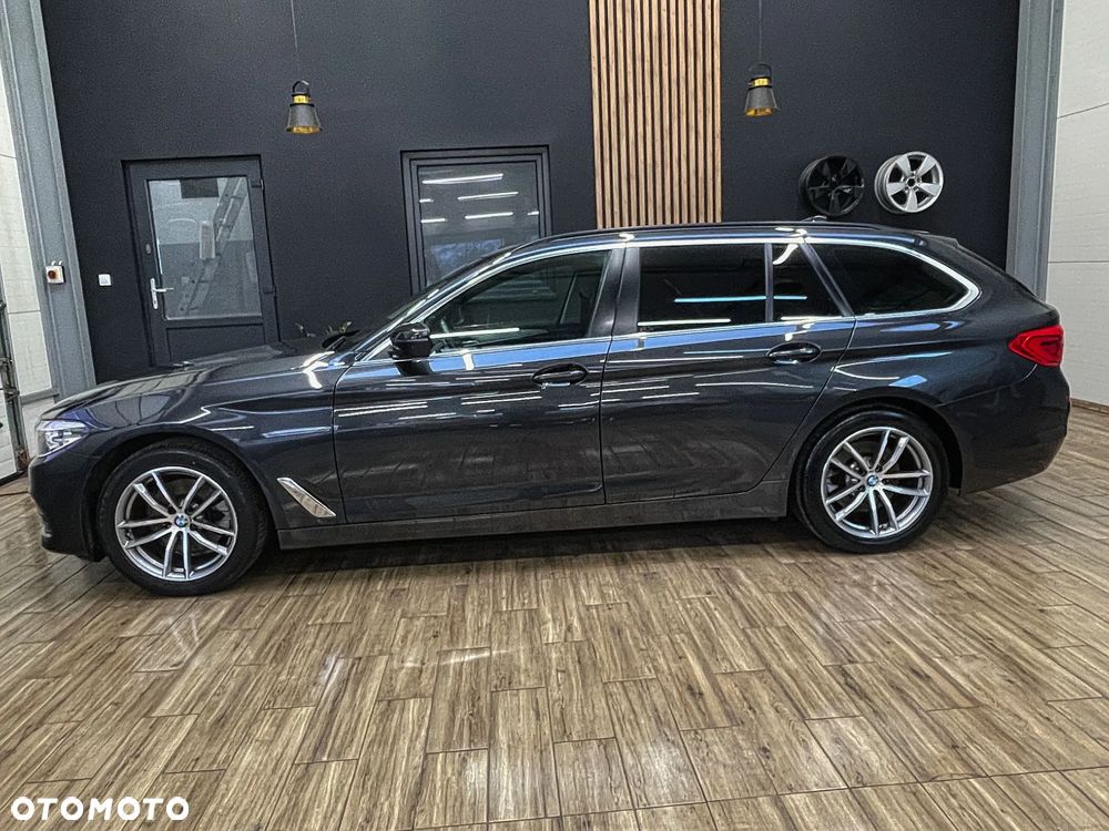 BMW Seria 5 520d - 12