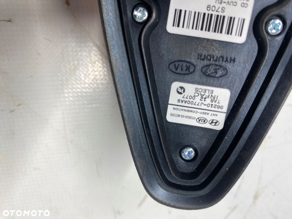 ANTENA DACHOWA NAVI GPS KIA XCEED 17-25 96210-J7700 KOLOR AA9 - 5