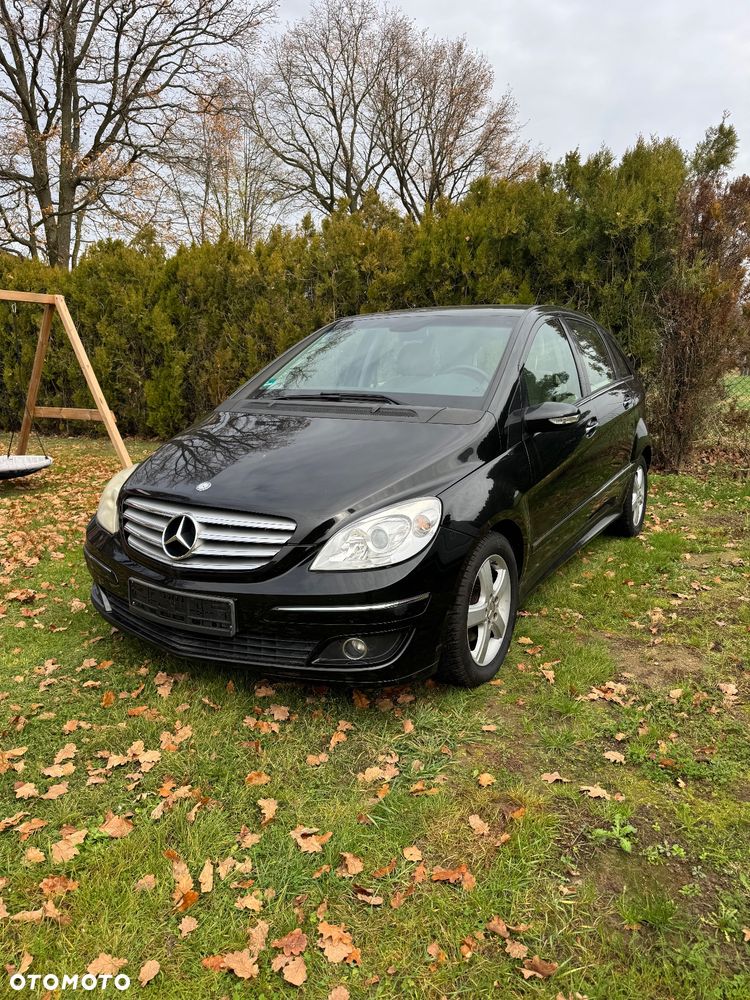 Mercedes-Benz Klasa B - 1