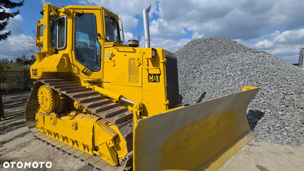 Caterpillar D5H - 1