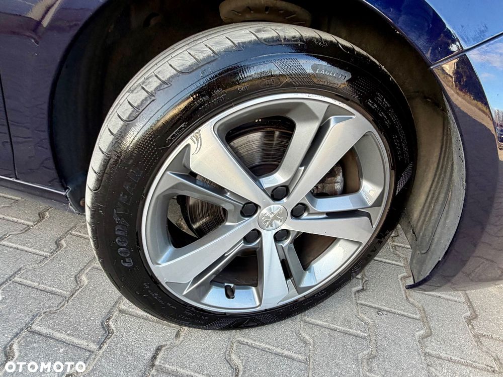 Peugeot 308 BlueHDi FAP 150 EAT6 Stop&Start GT-Line Edition - 19