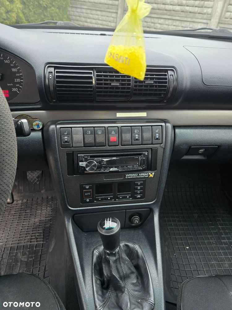 Audi A4 Limousine 1.9 TDI - 17