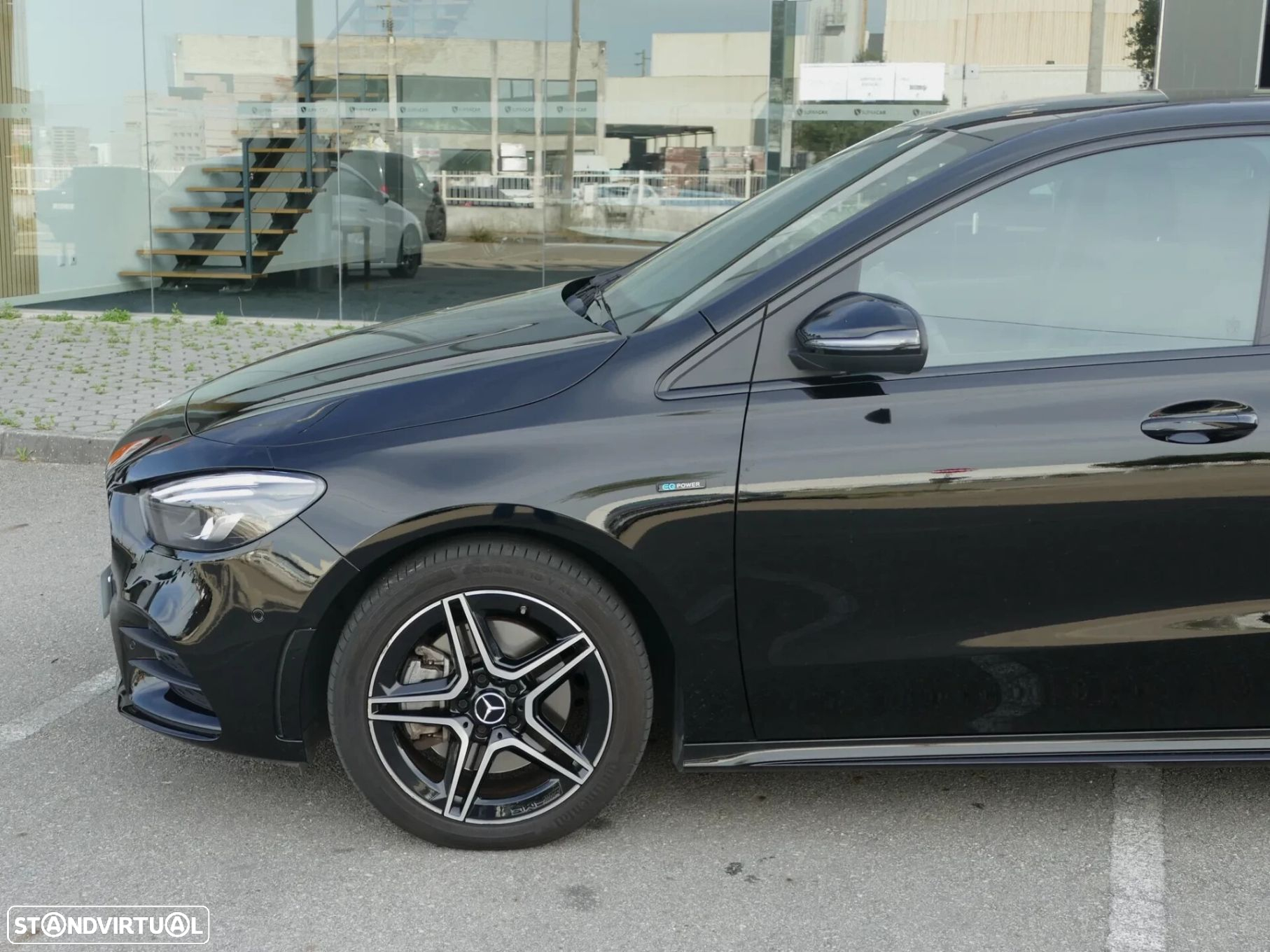 Mercedes-Benz B 250 e AMG Line - 14