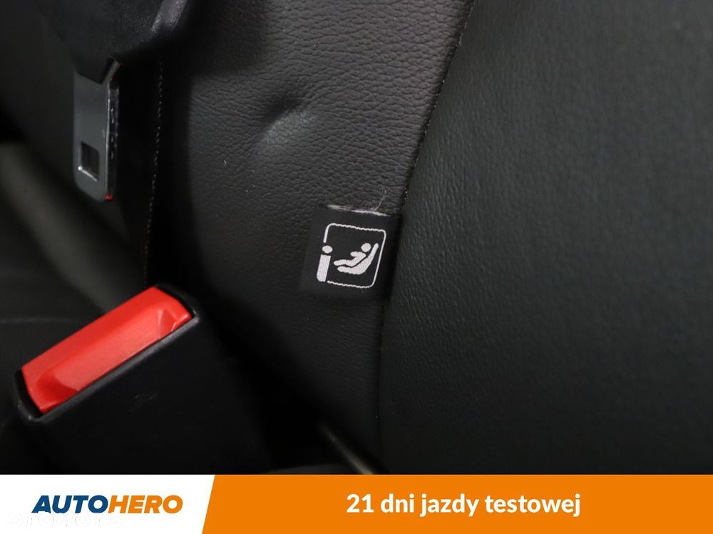 Ford Kuga - 33