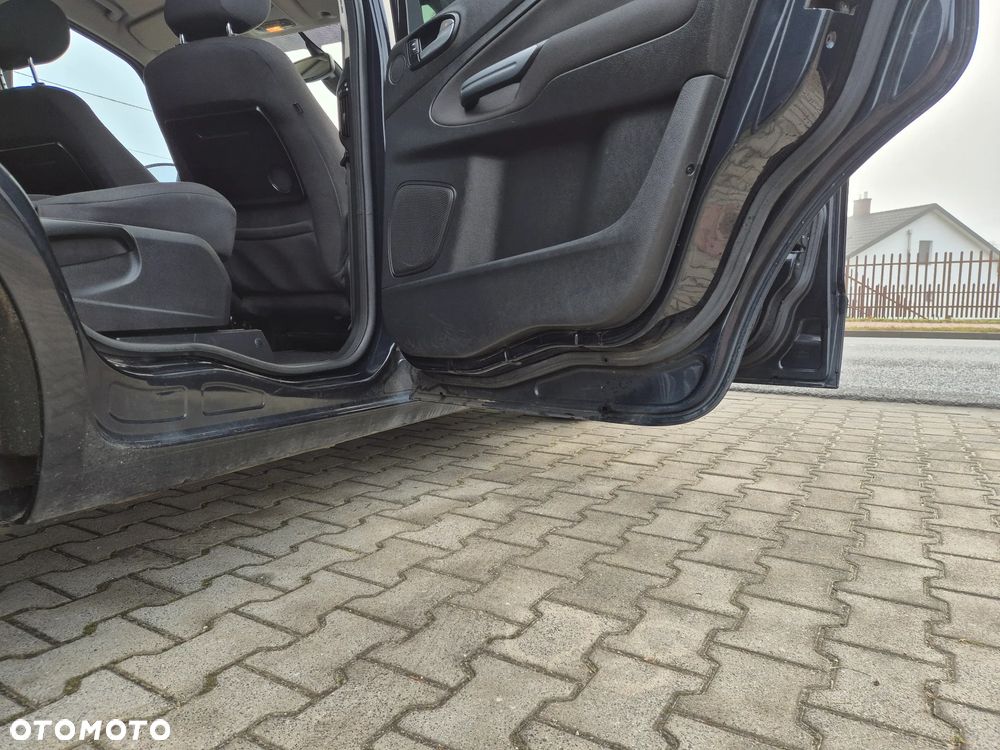 Ford S-Max 2.0 TDCi Titanium - 22