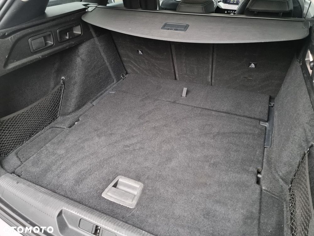 Peugeot 308 1.5 BlueHDi Allure S&S - 24