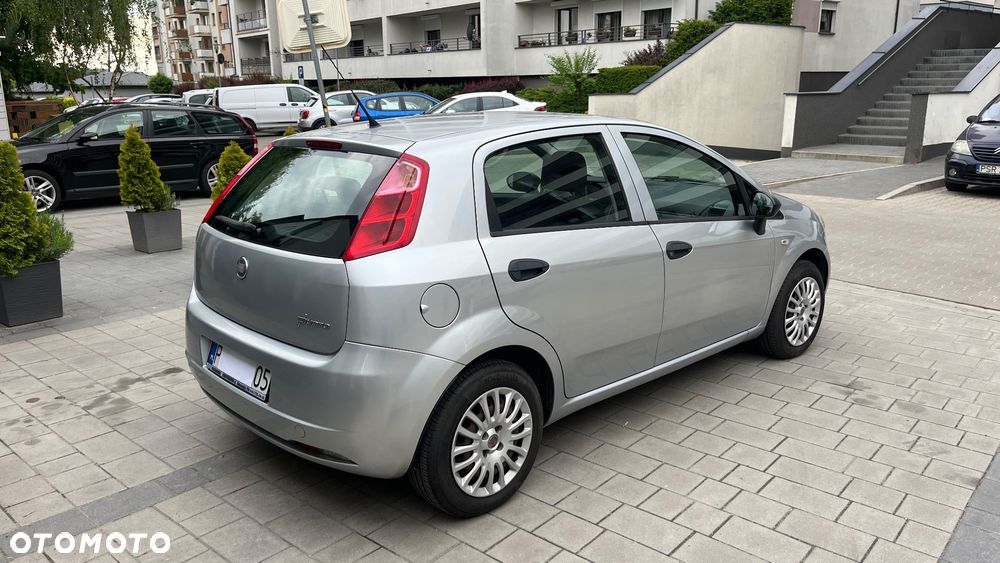 Fiat Punto 1.2 8V - 4