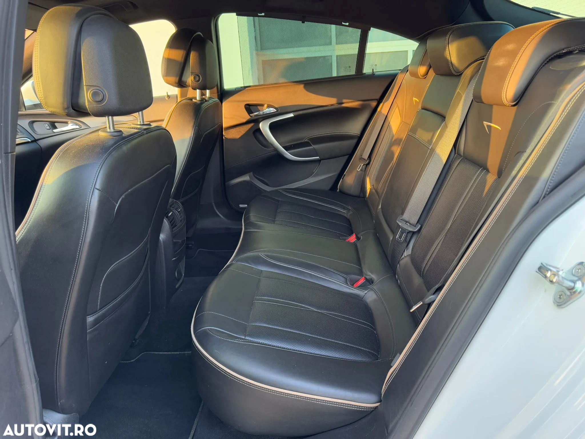 Opel Insignia 2.0 Turbo ECOTEC 4X4 Cosmo Aut. - 17
