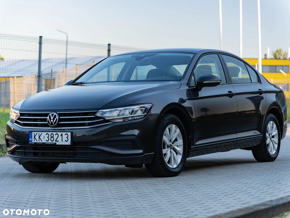 Volkswagen Passat 1.5 TSI EVO Business - 1
