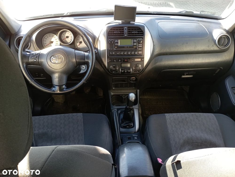 Toyota RAV4 2.0 D-4D Sol - 22