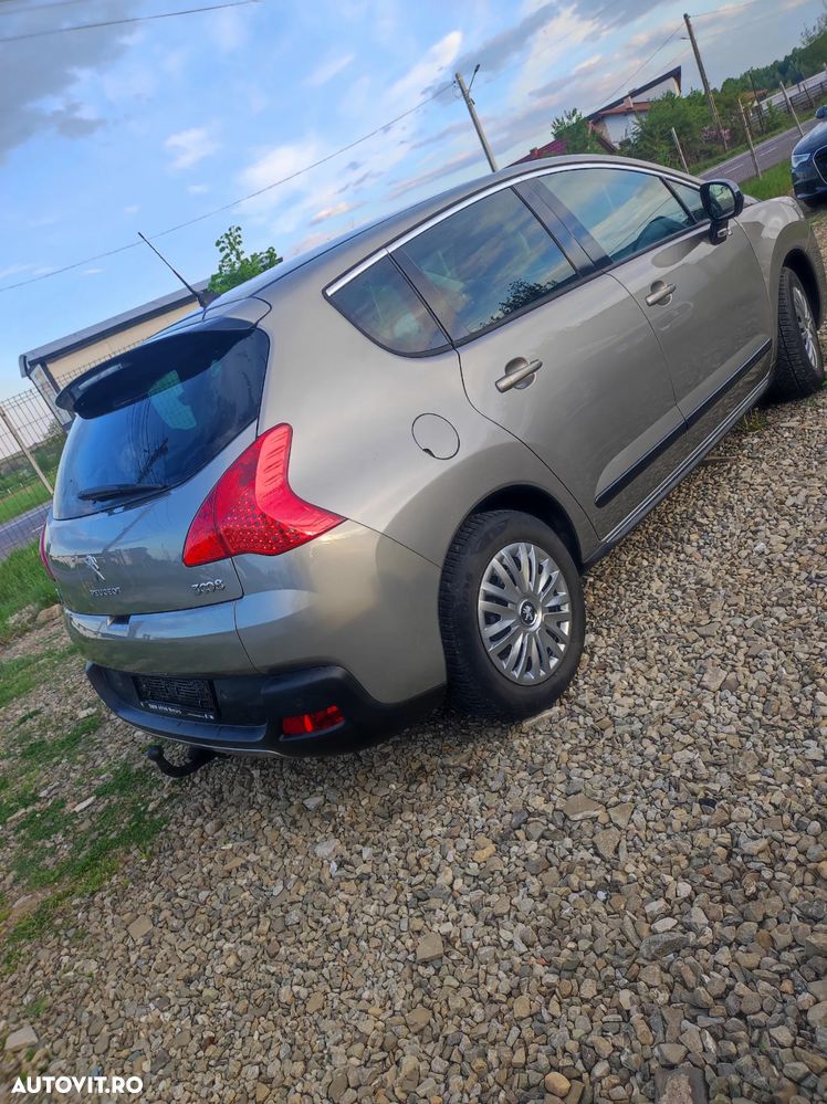 Peugeot 3008 HYbrid4 2.0 HDI FAP ETG + Electric - 3