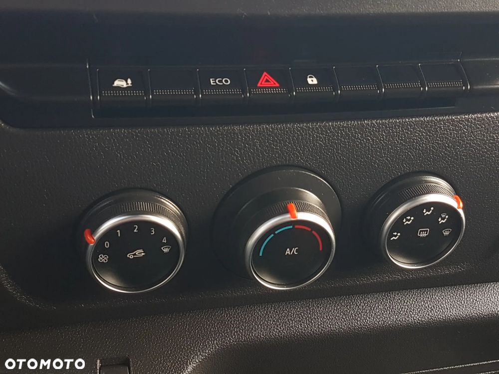 Renault MASTER L3H2 CHŁODNIA AGREGAT 2 KOMORY MATERAC IZOTERMA FUNKCJA GRZANIA WEBASTO KLIMA CARRIER VIENTO 350 BLASZAK VAN FURGON - 36