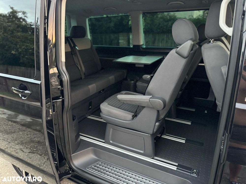 Volkswagen Multivan - 15