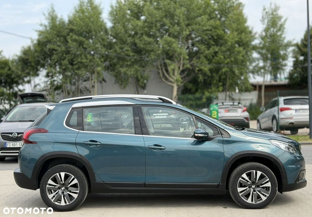 Peugeot 2008 PureTech 110 Stop&Start EAT6 Allure - 13