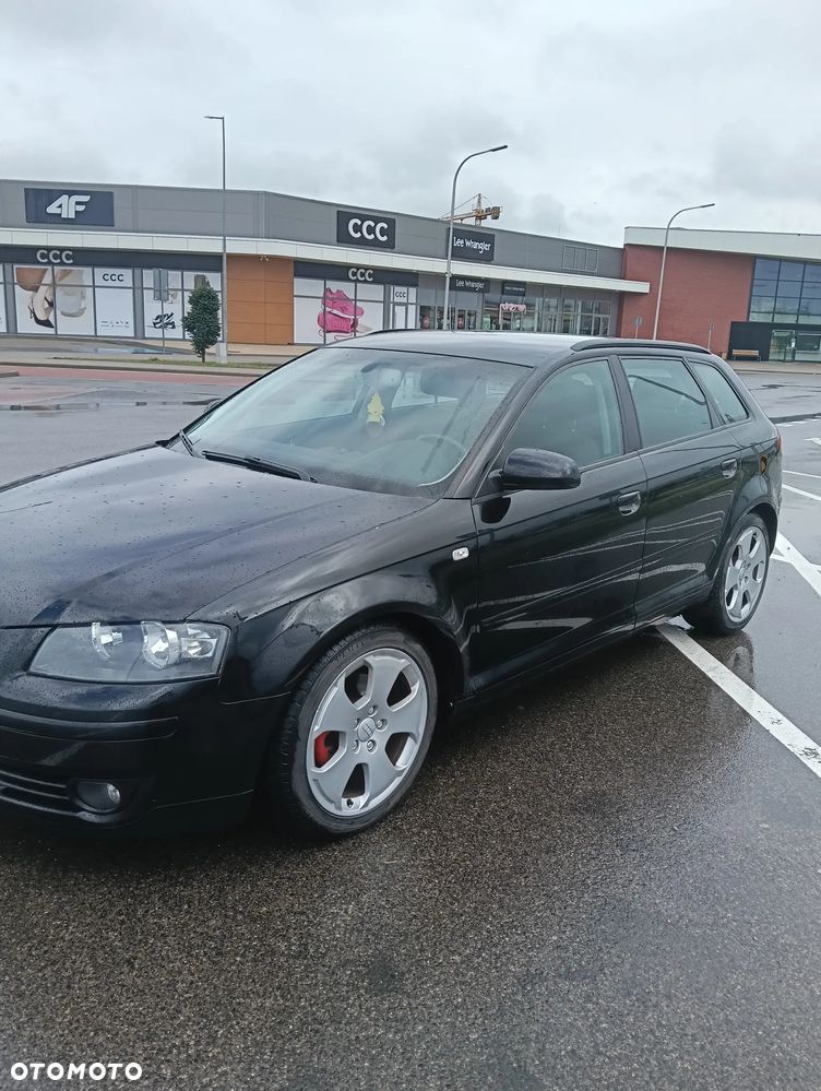 Audi A3 Sportback 2.0 TDI DPF Ambiente - 2