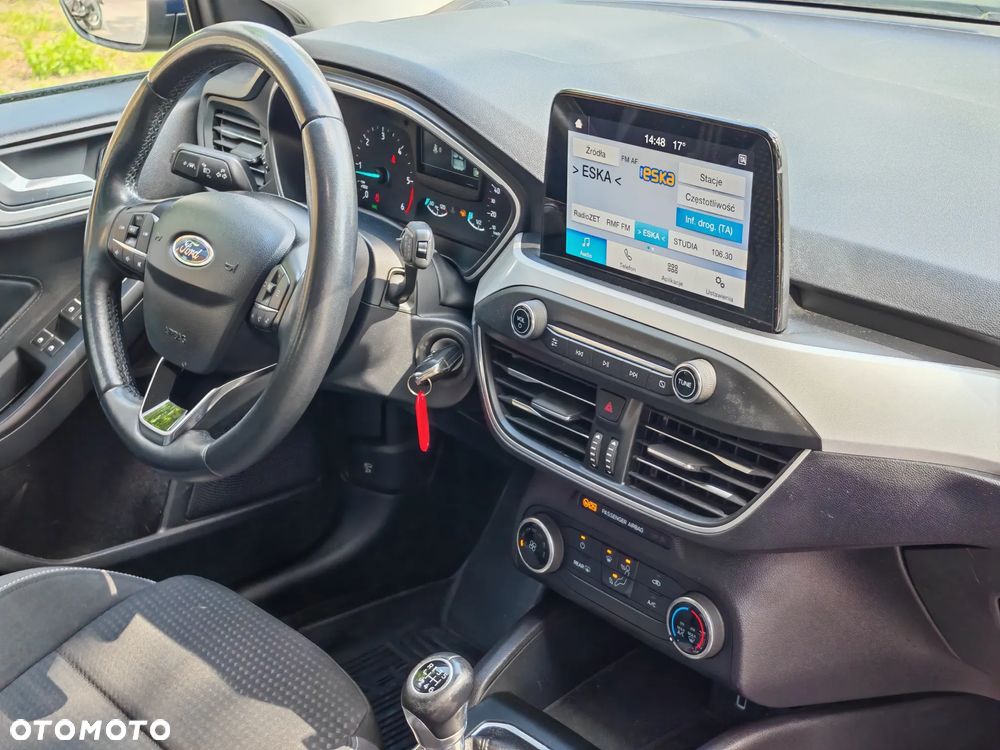 Ford Focus ver-1-5-ecoblue-trend-edition - 24